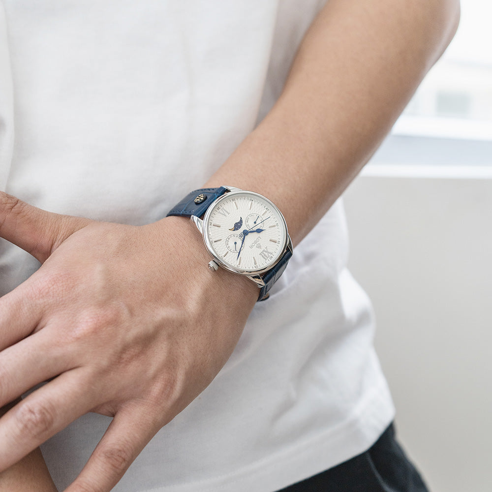 Blue moonphase watch for men 